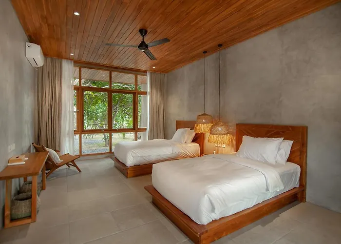 Diamond Beach Villas R Hotel